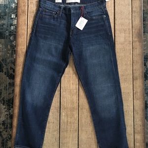 Gap best girlfriend jeans 28 NWT